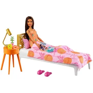 Barbie Bebek ve Yatak Odası Temalı Oyun Seti GRG86