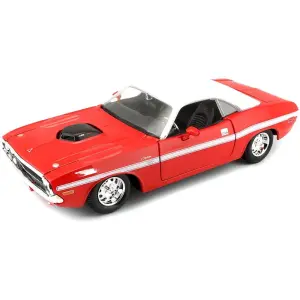 Maisto 1:24 1970 Dodge Challenger R/T Coupe