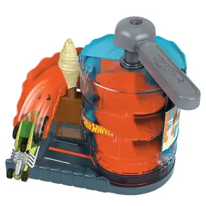 Hot Wheels Şehir Otoparkı Oyun Setleri Dondurma Arası GPD08